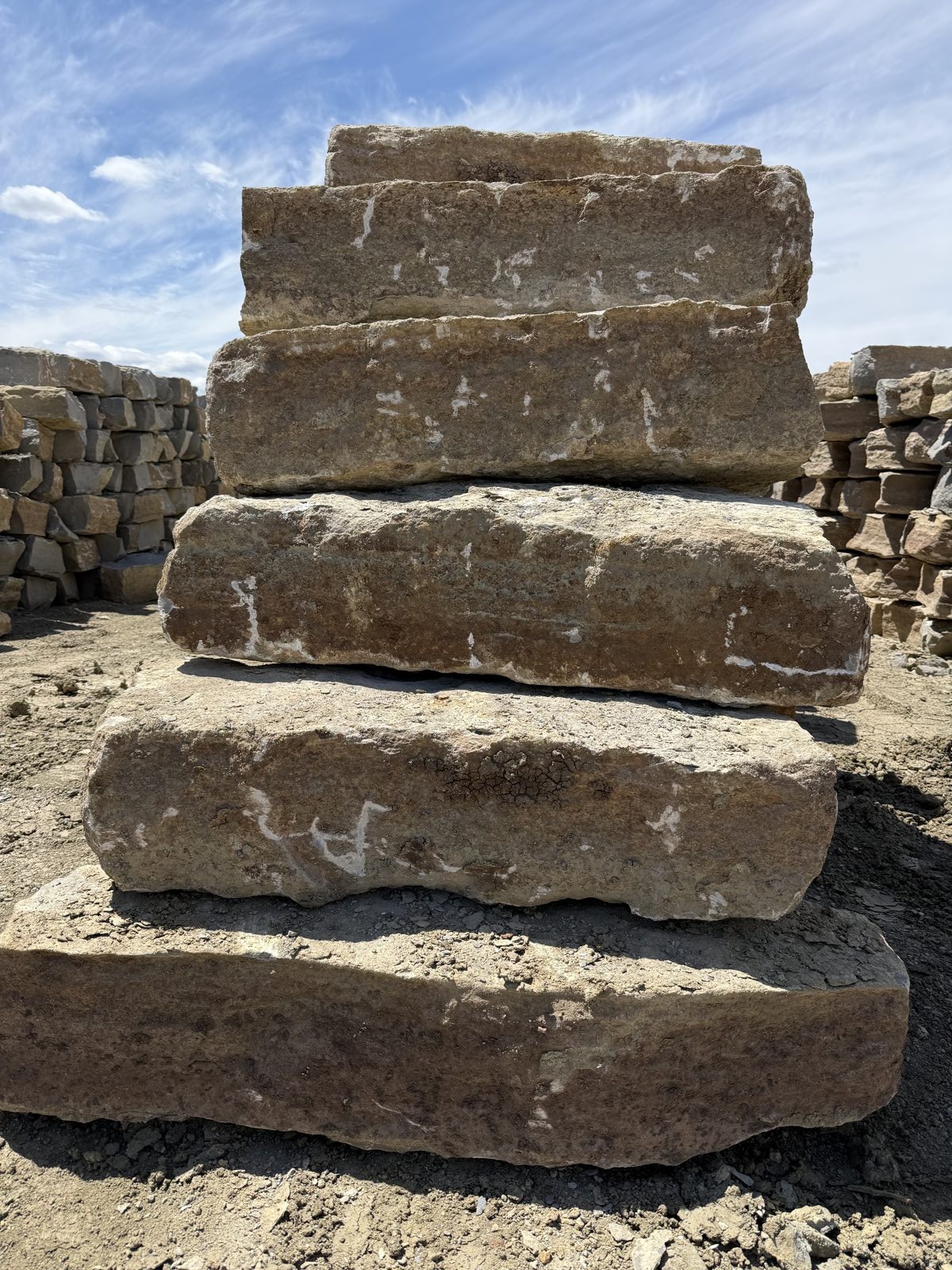 14" Builders Grade Ledge Stone
